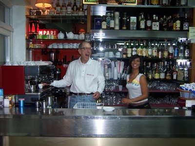 Otranto bar, Cafe Centrale